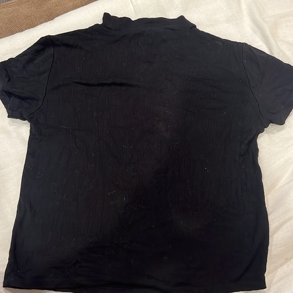 Black short turtle neck crop top shirt. Very stretchy and soft material size M - Picture 2 of 2
